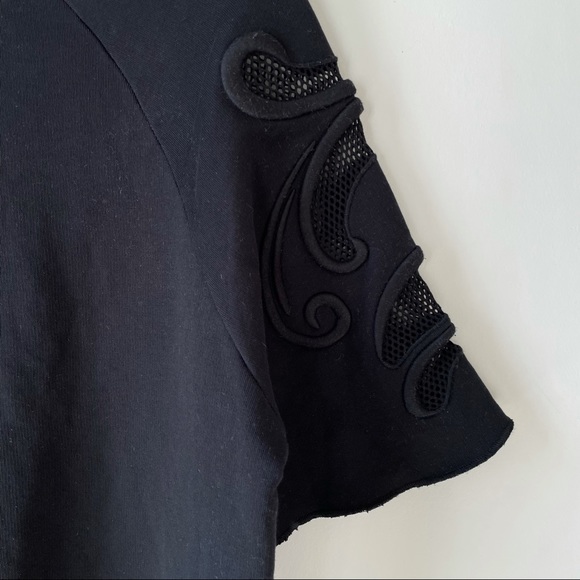 ✨2/10$✨ Zara black sweatshirt tee with western embroidery shoulder mesh cutout S - Picture 4 of 6